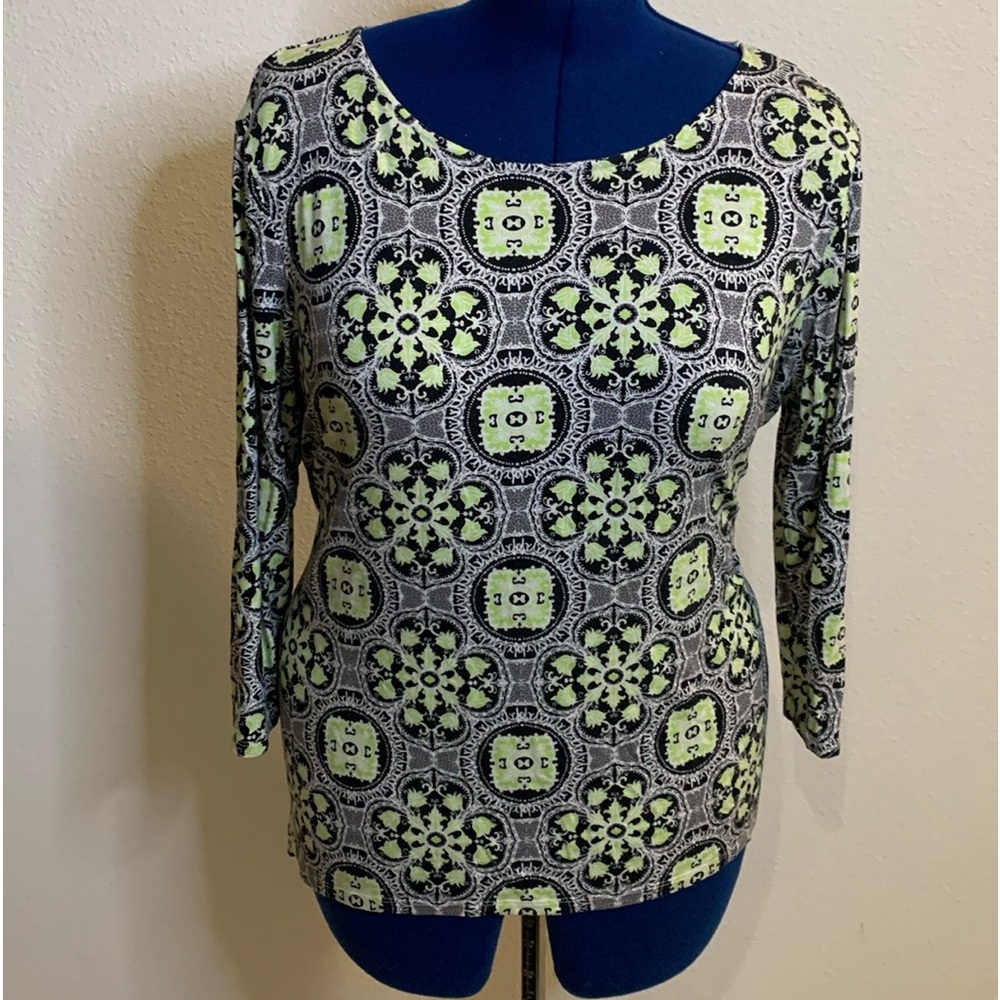 Ruby Rd shirt scoop neck 3/4 sleeves black and lime green over all pattern XL